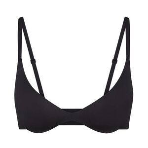 Skims Wireless Form Super Push-Up Bra